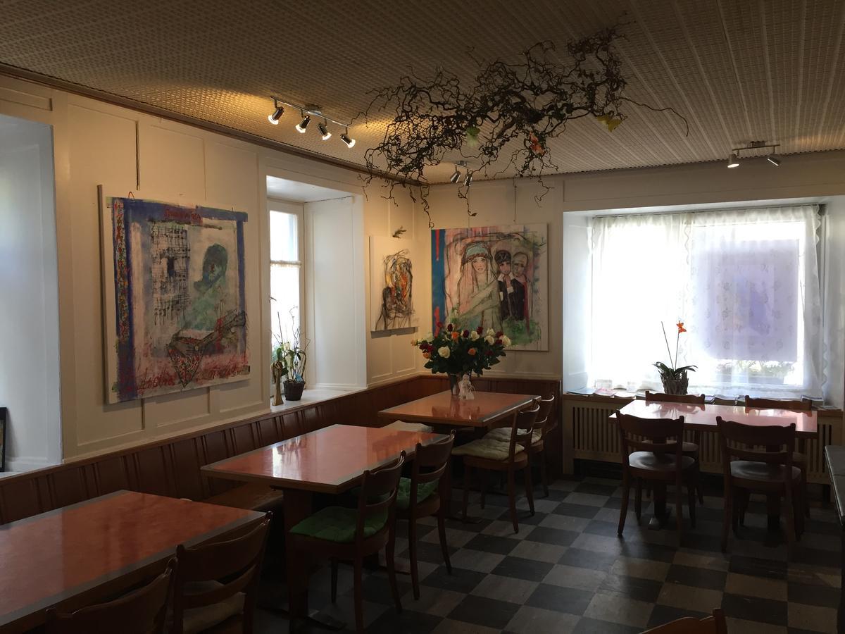 Cafe Olga Bed & Breakfast Trun Екстериор снимка