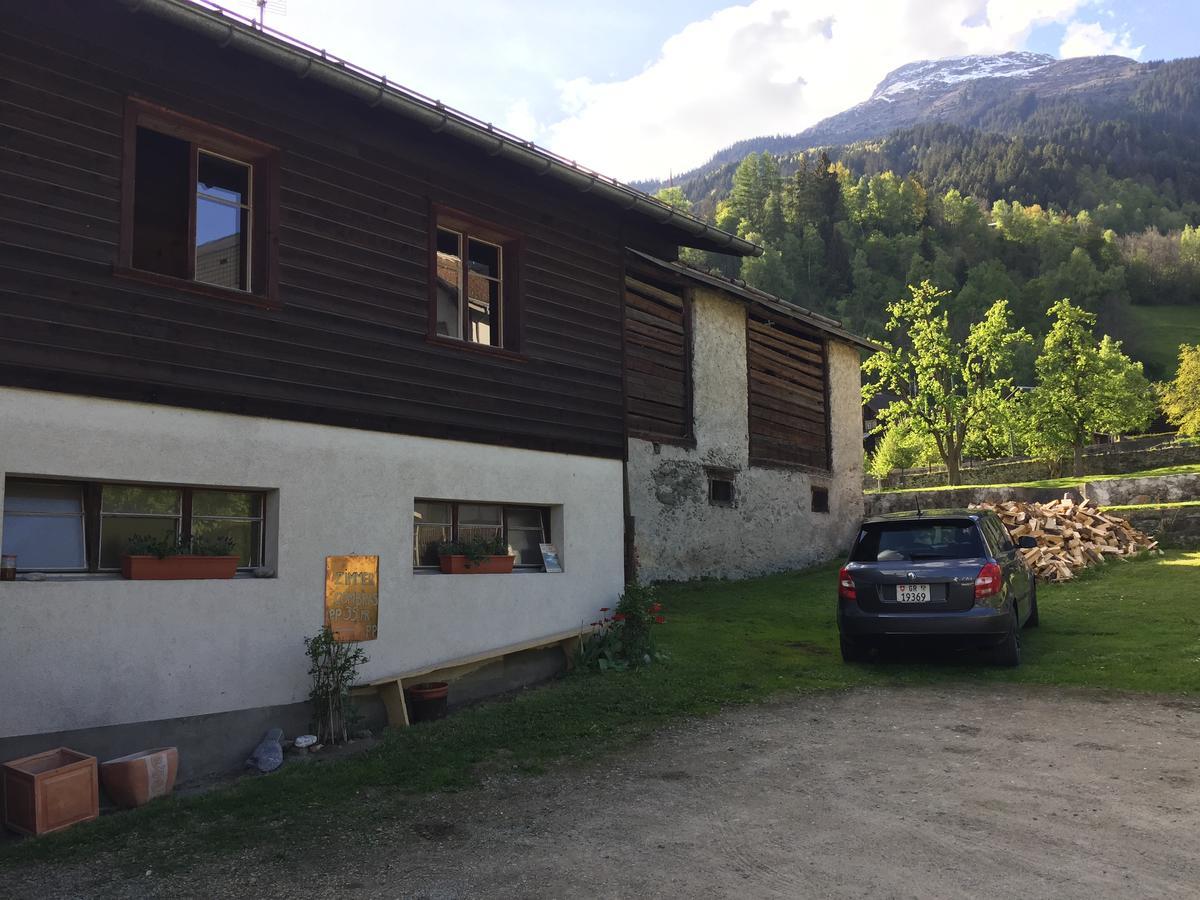 Cafe Olga Bed & Breakfast Trun Екстериор снимка